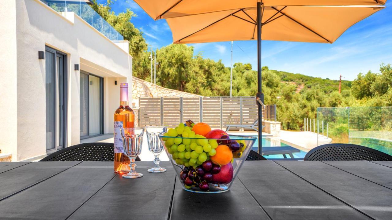 Ecstasy Luxury Villa Apolpaina