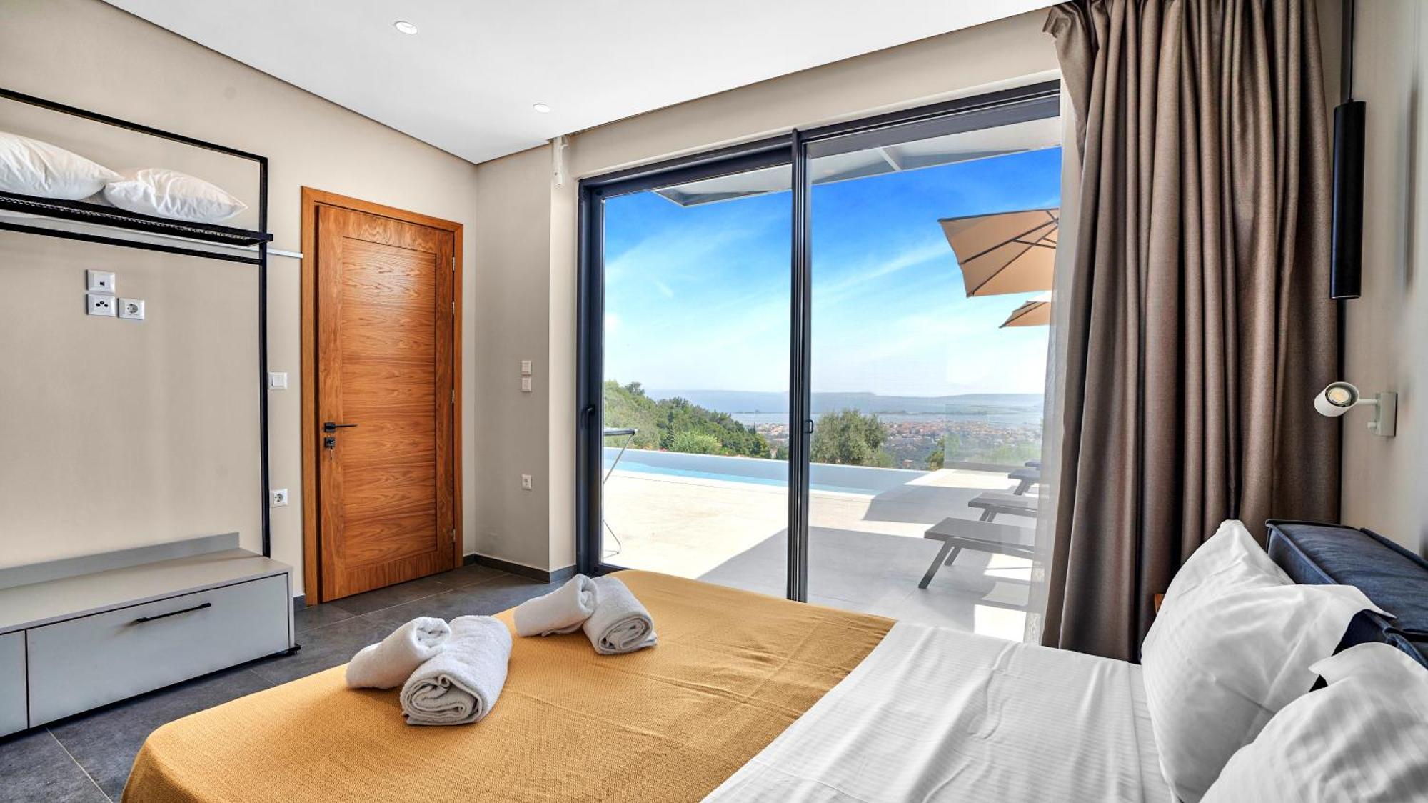 Ecstasy Luxury Villa Apolpaina